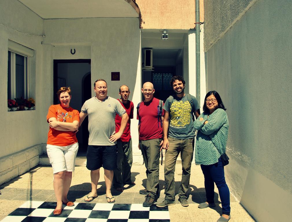 10 Coins Hostel Sofia Buitenkant foto