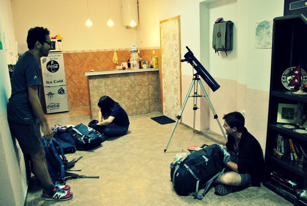 10 Coins Hostel Sofia Buitenkant foto