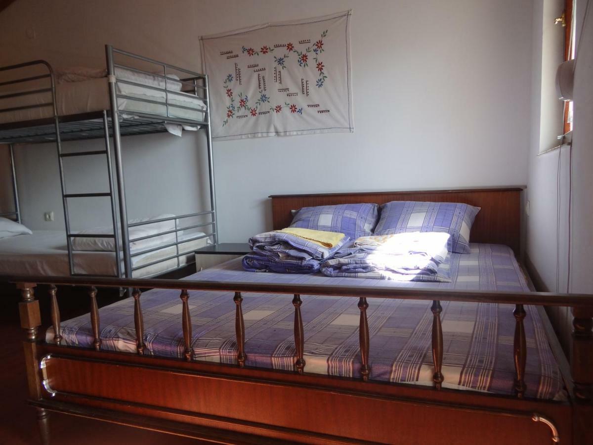 10 Coins Hostel Sofia Buitenkant foto